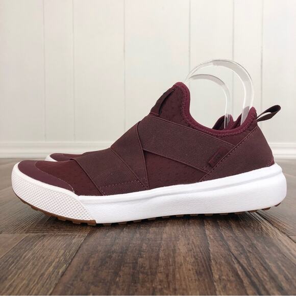Vans Ultrarange Gore Slip On Ultracush Lite Trainer Shoe Size 7.5 Red Purple - Picture 2 of 14
